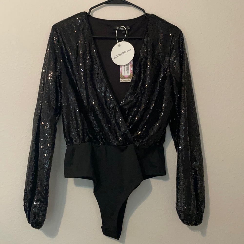 Black sequin boohoo long sleeve wrap bodysuit